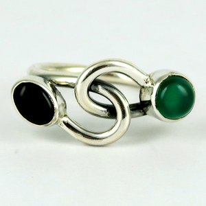 Anillos de Plata de Ley 925 con Ónix Verde y Ónix Negro de Shri Ashapura Jewels, Buena Elección, Estilo Bohemia, Estilo Cristiano, Valorados por Terceros - Product Image 3