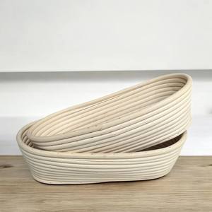 Panier de levage du pain en rotin fait main et écologique avec doublure, logo personnalisable, outil de boulangerie pour la pâte au levain - Product Image 2