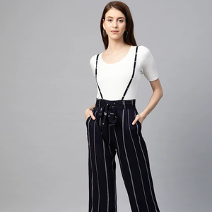 Al por mayor Mono de rayón azul con estampado de rayas, informal, elegante y cómodo, ropa de verano para mujer, largo hasta la rodilla, reciclado - Product Image 1