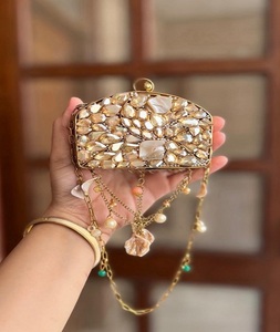 Bolso de mano Kundan de metal de tamaño mediano, hecho a mano, plateado, con forma personalizada, para bodas indias, tradicional, F S INTERNATIONAL - Product Image 3
