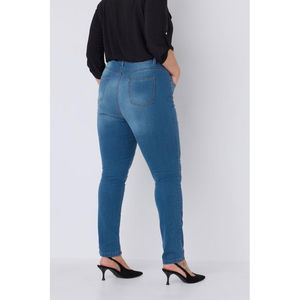Pantalones de Mujer Elásticos de Cintura Alta Personalizados al por Mayor - Pantalones Rectos Transpirables con Efecto Desgastado para Invierno, Opciones de Tallas Grandes - Product Image 2