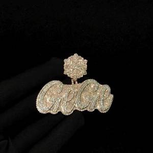 Charm de Plata de Ley 925 con Baño de Oro de 18K y Moissanita de Corte Brillante, Microincrustaciones, Estilo Hip Hop, Lujoso, Unisex, para Uso Diario - Product Image 2