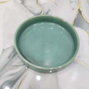 Assiette de service en céramique profonde de couleur vert menthe élégante pour la restauration moderne et le service Assiette en grès émaillé idéale pour les restaurants et les hôtels - Product Image 3