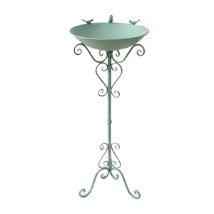 Nouveau design de bain pour oiseaux en métal de qualité supérieure support de bain pour l'alimentation des oiseaux utilisé pour le balcon décoratif prix abordable - Product Image 1