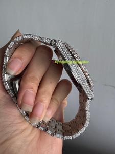 นาฬิกาผู้ชายฝังเพชรโมอิสซาไนต์เต็มหน้าปัด ขนาด 41 มม. ตัวเรือนทรงกลม ระบบจักรกลอัตโนมัติ ผ่านการทดสอบเพชร VVS เหมาะสำหรับงานปาร์ตี้ของแร็ปเปอร์ - Product Image 4