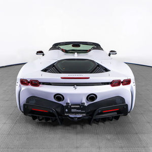 Auto Deportivo Híbrido Convertible de Alto Rendimiento SF90 Spider 2024 Usado, Clase Superdeportiva Premium - Product Image 4