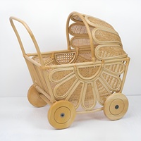 Poussette pour poupée tressée à la main, chariot en rotin de haute qualité, accessoire ludique pour poupées
