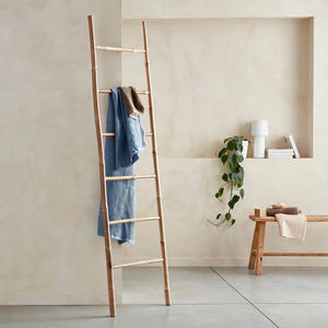 Diseño Moderno para Uso en Hoteles, Toallero de Bambú Natural, Perchero para Colgar Ropa en el Baño o Dormitorio, Hecho en Vietnam - Product Image 2