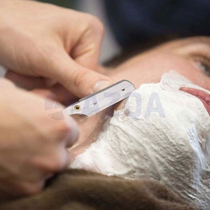 Rasoir de barbier professionnel en acier inoxydable avec poignée antidérapante et support de lame tranchante pour le modelage de la barbe, utilisation en salon - Product Image 5