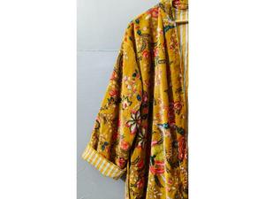 Peignoir Kimono en Velours de Coton Indien en Gros, Robes Imprimées Animaux Colorées Style Kantha, Vêtements de Nuit Faits Main, Robe Longue Maxi - Product Image 5