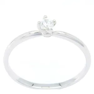 Anillo de Boda Clásico de Diamantes Solitarios Chapado en Oro Sólido para Mujer, Regalo de Aniversario o Compromiso - Product Image 1