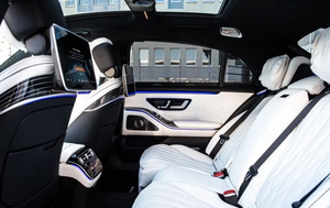 Mercedes Benz S63 AMG 4Matic L, Sedán de Lujo y Alto Rendimiento, Auto Ejecutivo Premium con Características Avanzadas de Seguridad - Product Image 3