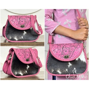 Bolso Bandolera de Cuero Vacuno Hecho a Mano Estilo Occidental con Patrón Floral Grabado, Bolso Boho Vintage para Mujer con Correa Ajustable - Product Image 1