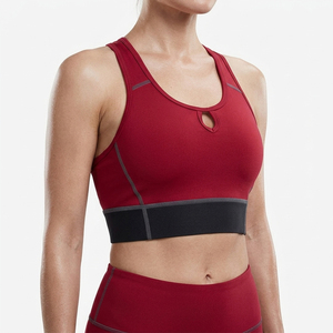 Customized Sportswear Compression Crop Top Women's Scoop Neck Racerback Cropped Tank Top Breathable Gym Trainer Sports <b>Bra</b> - Product Image 4