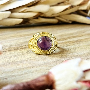 Bagues en laiton aspect haut de gamme, bague tribale en améthyste, bijoux bohèmes en laiton pour femme, plaqué or 18 carats, filigrane perlé, vente en gros/OEM/ODM - Product Image 1