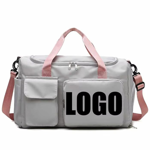 Sac de sport grande capacité tendance en nylon rose avec compartiment sec/humide et toile imperméable – Nouveauté très prisée - Product Image 1