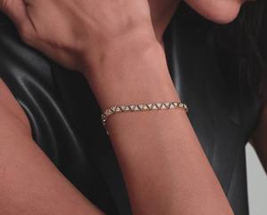 Pulsera de Diamantes de Laboratorio Plateados para Mujer, Color DEF, 4 Quilates, Corte Brillante Redondo, Vala Brothers, 12 Gramos, Proveedor, Exportación, Venta al por Mayor - Product Image 5