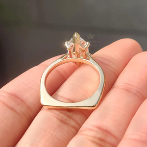 Elegante Anillo de Compromiso con Moissanita Corte Marquesa, Bañado en Oro, Anillo de Promesa para Mujer, Joyería Fina para Boda, Regalo - Product Image 2
