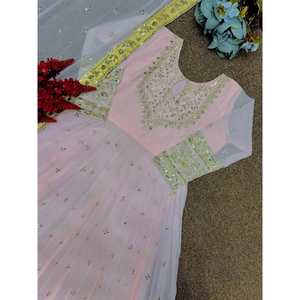 ATRACTIVE GEORGETTE BORDADO SECUENCIA BATA DE TRABAJO CON DUPATTA BABY ROSA - Product Image 5