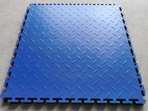 Tapis de sol industriel en PVC, revêtement de sol emboîtable pour atelier - Product Image 2