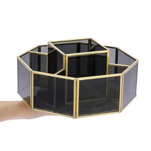 ที่ใส่อุปกรณ์แต่งหน้าและเครื่องสำอางของตกแต่งบ้านที่ใส่ทองเหลืองและแก้วสำหรับจัดเก็บและจัดแสดง - Product Image 2