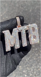 Nouveau design, pendentif personnalisé en argent S925 avec initiale en diamant taille ronde, style hip-hop glacé, pendentif en moissanite - Product Image 3