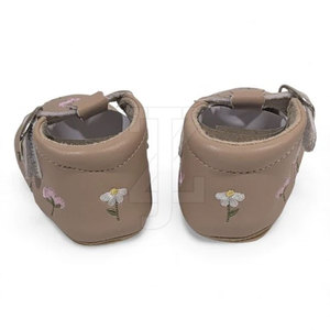 Zapatos de Bebé de Primera Calidad, Cómodos y con Suela Suave para Primeros Pasos y Comodidad Diaria - Product Image 4