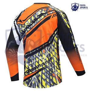 Meilleur service, prix de gros, tendance, haute qualité, respirant, coupe ajustée, imprimé, vêtements de sport pour hommes, t-shirt de sublimation, logo personnalisé - Product Image 2