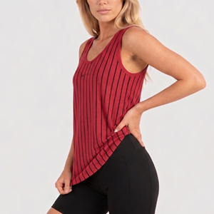 Camiseta sin mangas de punto a rayas para mujer, cuello redondo asimétrico, sin mangas, con rayas rojas y negras, ropa deportiva para mujer - Product Image 1