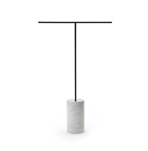 El soporte metálico para toallas mejora la experiencia general del baño, su construcción robusta lo convierte ideal para un uso a largo plazo. - Product Image 2