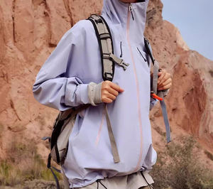 Veste coupe-vent unisexe imperméable pour activités de plein air, veste de pluie softshell en polaire pour la randonnée, le camping et le ski - Product Image 2