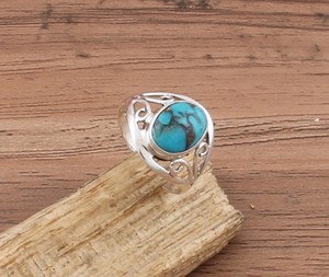 Anillo Clásico de Plata de Ley con Turquesa Azul Cobre del Oeste, Joyería del Suroeste, Banda Ancha, Regalo para Mujer - Product Image 4