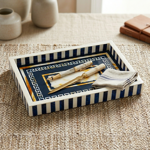 Plateau de service rond en bois fait main, moderne, poli, motif chevron décoratif pour mariage, fête, décoration intérieure, hôtels - Product Image 2