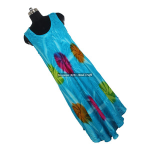 Colección Exclusiva de Ropa Femenina, Vestido Maxi Sexy para Fiesta, Vestido Maxi Largo Abierto con Estampado Tie Dye Atractivo - Product Image 5