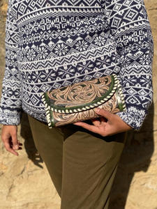 Cartera tallada a mano, funda de teléfono de embrague, elegante, multiusos, carteras de cuero occidental, Cartera de Color marrón para mujer - Product Image 2