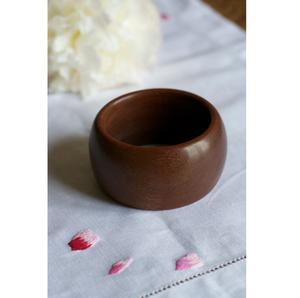 Bracelets en bois imperméables de style traditionnel moderne pour femmes, bijoux en bois de qualité supérieure, conçus pour les looks ethniques avant-gardistes - Product Image 1