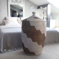 Panier à linge moderne en rotin et jonc de mer, écologique, grand format, décoratif, élégant, avec couvercle, pour le rangement, vente en gros, naturel du Vietnam