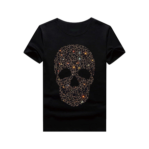 เสื้อยืดผู้ชายเทรนดี้ประดับคริสตัลลายกราฟิก ผ้าฝ้ายพรีเมียม แฟชั่นลำลอง - Product Image 2