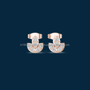 Happy Haven Boucles d'oreilles chaîne tendance en or 14 carats pour femme Finition or minimaliste moderne - Product Image 1