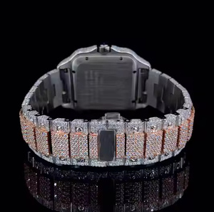 Reloj de pulsera de cuarzo elegante con diamantes de moissanita para hombre, ideal para uso casual y como regalo. - Product Image 3