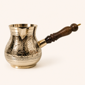 Hermosa cafetera turca, griega y árabe de latón grabado con acabado pulido, cafetera para estufa, Cezve Ibrik, ecológica, vintage - Product Image 3