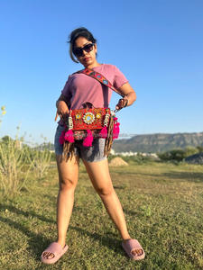 Nouvel arrivage de sacs en coton pour femmes Rajasthani véritable fait à la main Tribal Multi couleur Boho Hippie daim cuir frange gland Banjara - Product Image 4