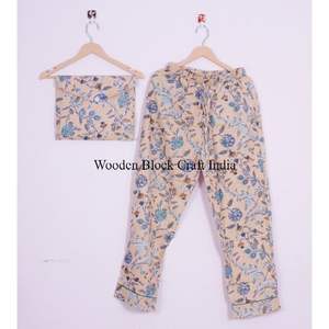 Ensemble de pyjama en coton imprimé à la main avec motifs floraux indiens colorés pour femmes, vêtements de nuit décontractés bohèmes et hippies pour l'été - Product Image 3