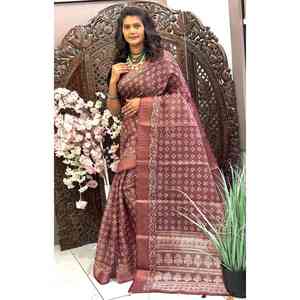 Saree ใส่ทำงานพิมพ์ดิจิตอลผ้าฝ้ายออกแบบโดยนักออกแบบพร้อมเสื้อสีแดงเข้ม - Product Image 1