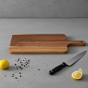 Planche à découper rectangulaire en bois naturel écologique REHMAN CRAFT avec poignée intégrée et trou de suspension - Product Image 1