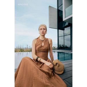 Vestido Maxi sin Mangas para Mujer al por Mayor de Vietnam, con Cuello de Agujero, Cintura Alta, Casual y Elegante para Verano [V9073] - Product Image 3