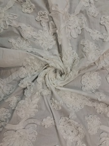 Cinta de Tela de Algodón Blanco Premium en Oferta - Apliques de Flores 3D Bordadas para Vestidos, Trajes y Decoración de Hogar de Lujo - Product Image 2