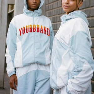 Ensemble de survêtement court deux pièces pour homme, coupe-vent respirant à capuche, en polyester/nylon, avec fermeture éclair - Product Image 2