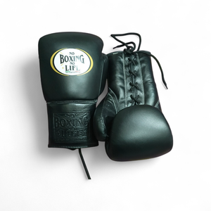 Ensemble personnalisable No Boxing No Life pour les arts martiaux et le fitness, comprenant des gants de boxe en cuir de haute qualité, un protège-tête et un protège-guêtres. - Product Image 3