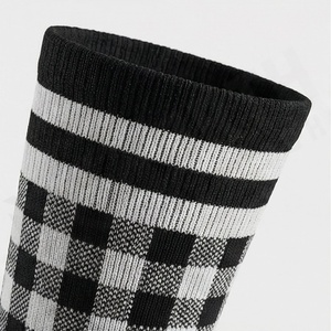 Women <b>Tight</b> Compression Polyester Nylon Running Socks Athletic Sports Support Breathable Moisture Wicking Pro Customized Color - Product Image 4